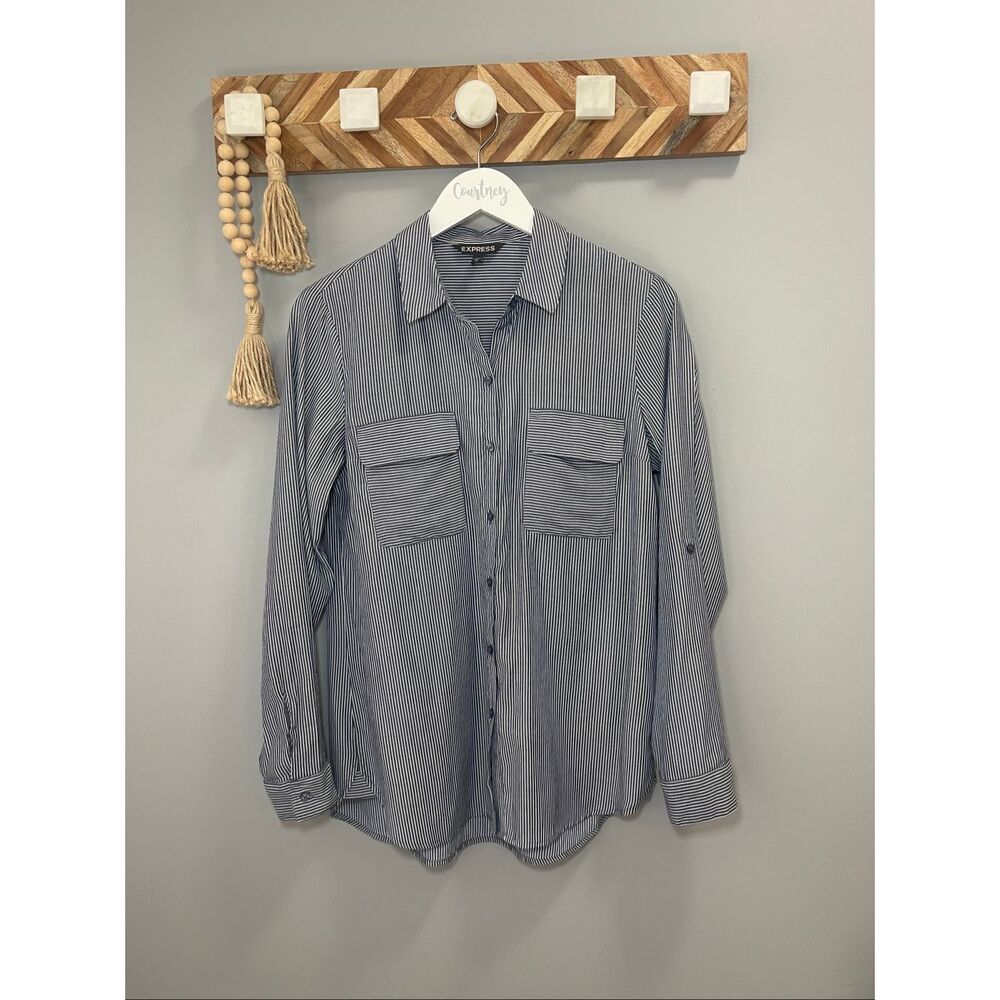 NWOT Express blue striped button down shirt Size M